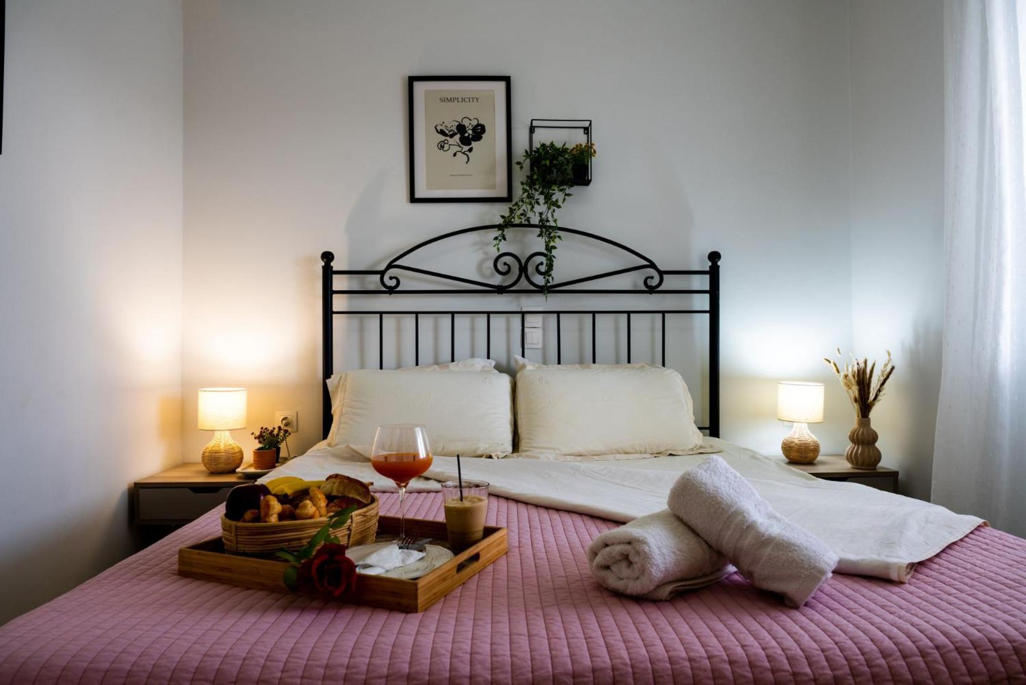 Tesys Studios And Apartments Laganas Phòng bức ảnh