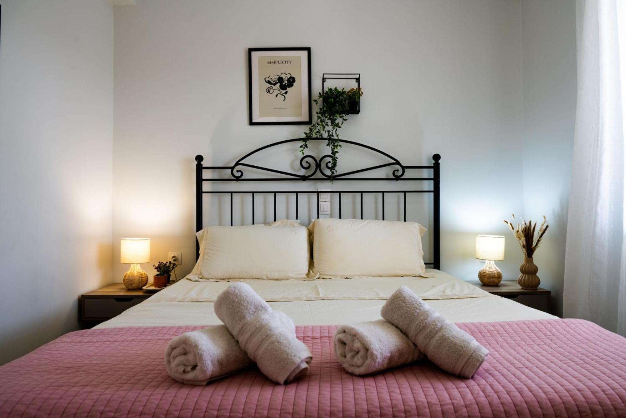 Tesys Studios And Apartments Laganas Phòng bức ảnh