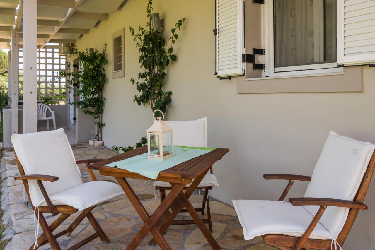 Tesys Studios And Apartments Laganas Ngoại thất bức ảnh